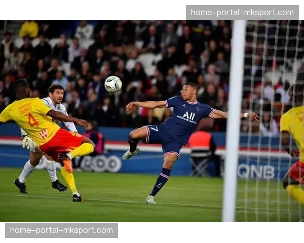 从数据看进程:解析巴黎圣日耳曼对阵朗斯一役的转换节奏变化曲线 从数据看进程:解析巴黎圣日耳曼对阵朗斯一役的转换节奏变化曲线