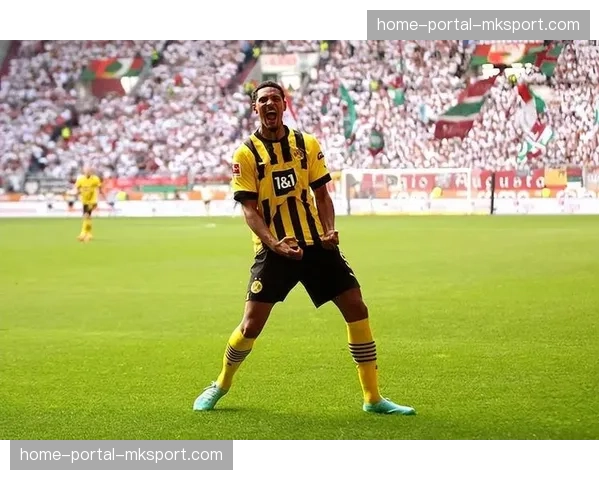 多特蒙德加强定位球训练，低控球率下寻求进攻转化突破